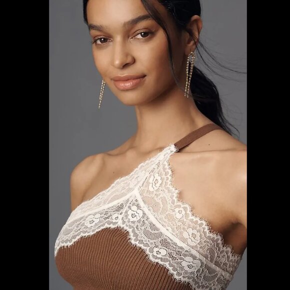 Brand New by Anthropologie Asymmetrical Lace Sweater Tank Top - Picture 4 of 5